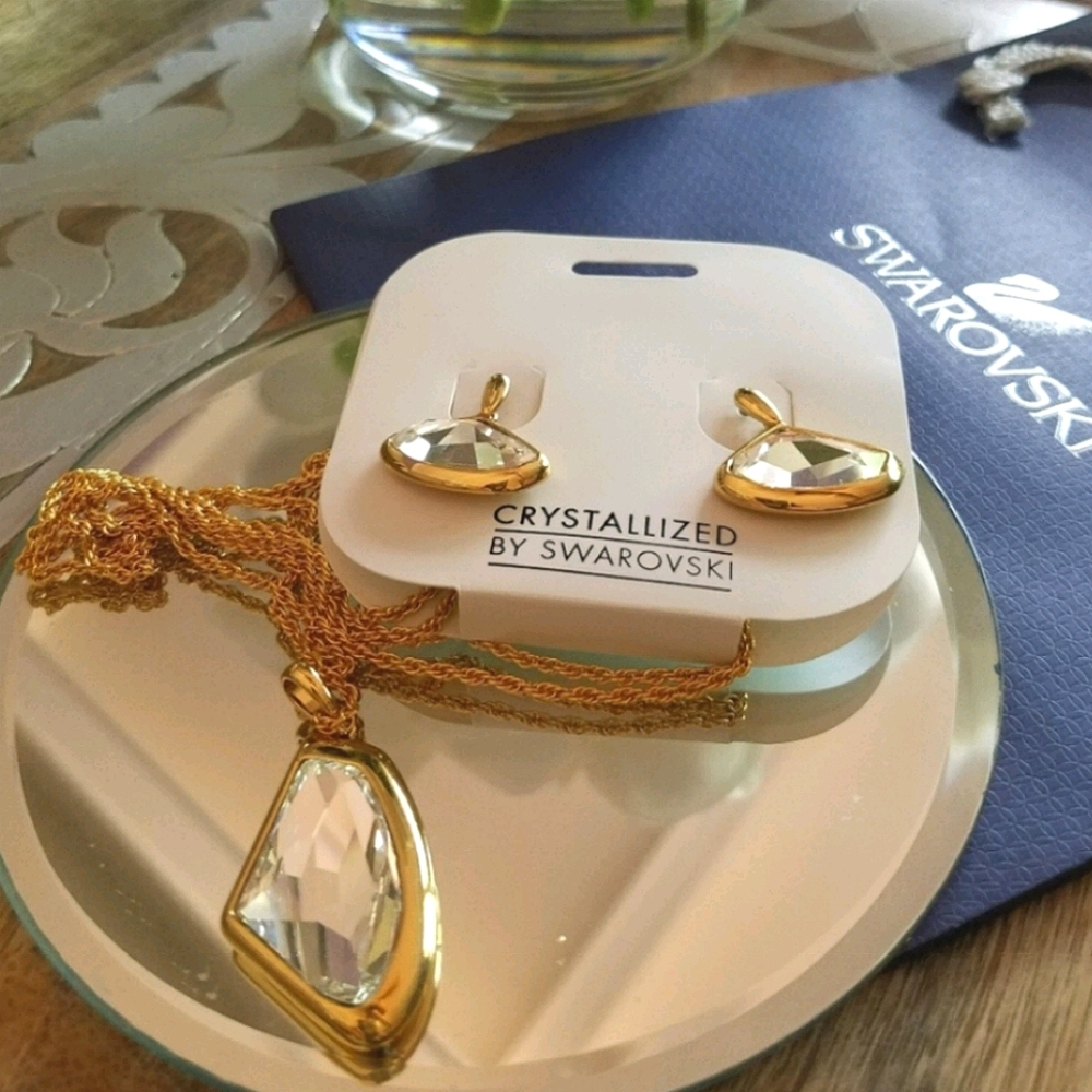 Swarovski Crystallized Set NWT